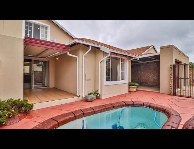 3 BEDROOM CLUSTER FOR SALE IN EDEN GLEN
